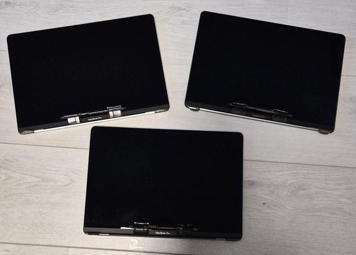 Partij / 3x Macbook pro scherm A1989 / 1x Macbook air A2337, Computers en Software, Apple Macbooks, Gebruikt, Overige modellen