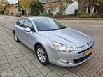 Citroen C5 2.0 16V Comfort, Hydr vering! & trekhaak!, Auto's, Citroën, Voorwielaandrijving, 4 cilinders, Origineel Nederlands