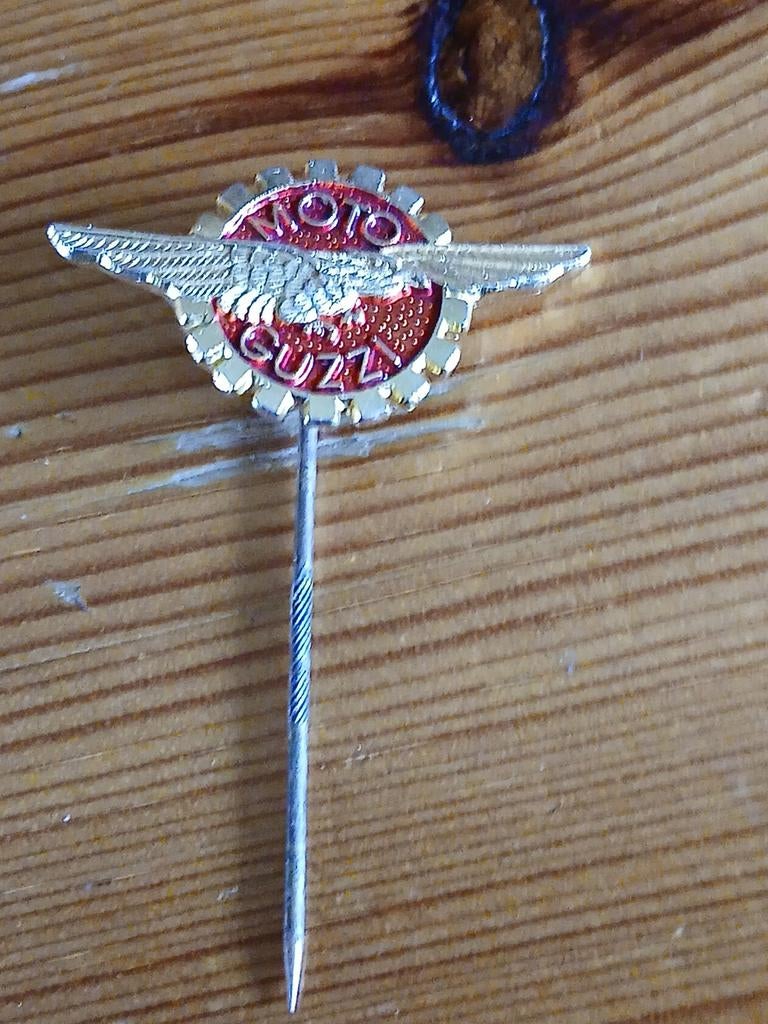 MOTO GUZZI, Verzenden, Gebruikt, Transport, Speldje of Pin