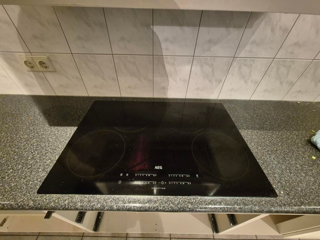 AEG Inductiekookplaat - 4 Kookzones, Ophalen, Gebruikt, 4 kookzones, Inbouw