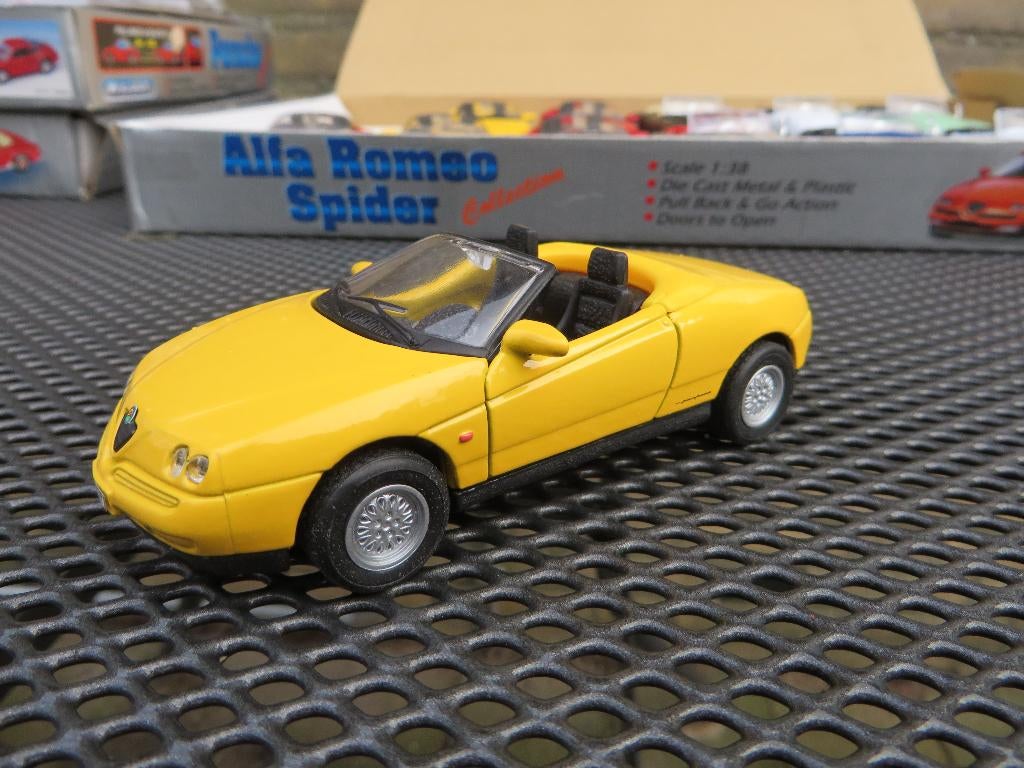 Welly Alfa Romeo Spider V6 Geel, Ophalen of Verzenden, Nieuw, Auto