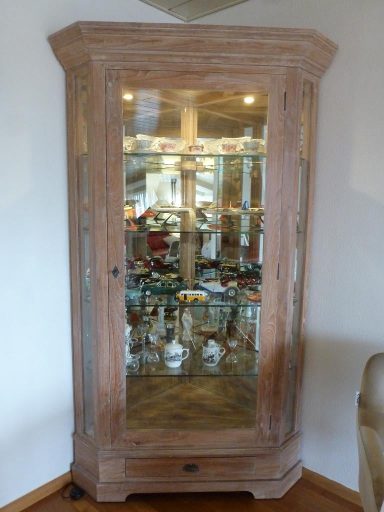 Vitrine Hoekkast (White Wash verftecchniek), Huis en Inrichting, Kasten | Vitrinekasten, Ophalen, Nieuw, 50 tot 100 cm, 25 tot 50 cm