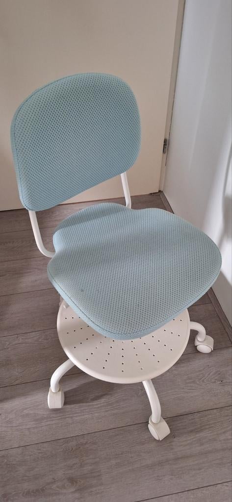 Vimund kinderbureaustoel Ikea, Huis en Inrichting, Bureaustoelen, Ophalen, Gebruikt, Blauw, Bureaustoel