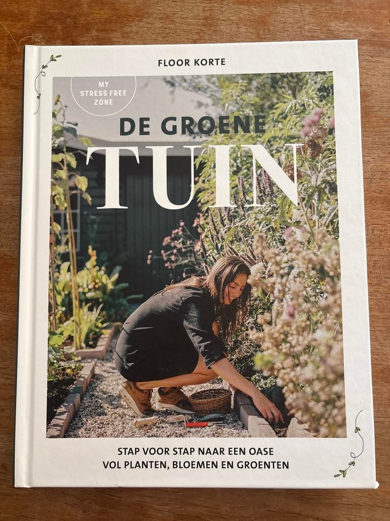 De Groene Tuin - Floor Korte, Boeken, Ophalen of Verzenden, Zo goed als nieuw, Honden