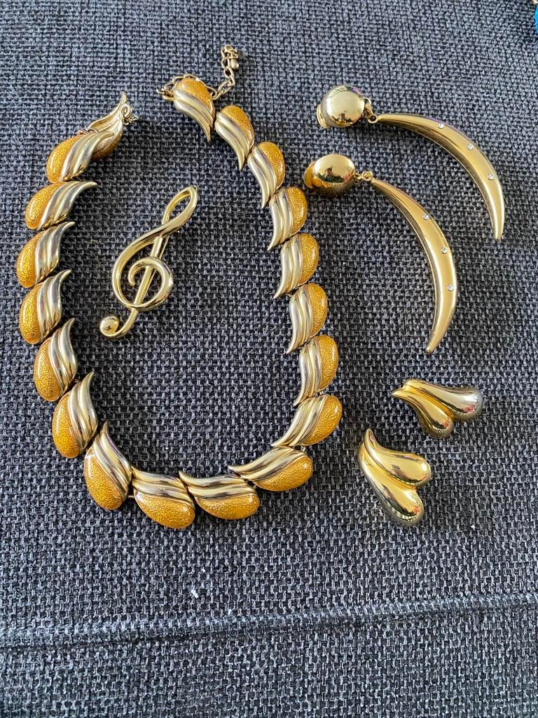 Vintage sieraden, Sieraden, Tassen en Uiterlijk, Antieke sieraden, Ophalen of Verzenden, Overige materialen, Overige typen