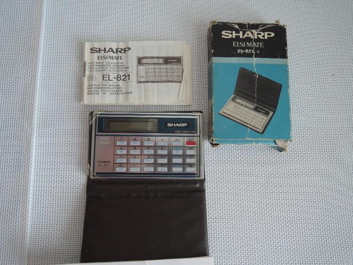 Vintage SHARP EL-821 calculator, Diversen, Rekenmachines, Zo goed als nieuw, Ophalen of Verzenden