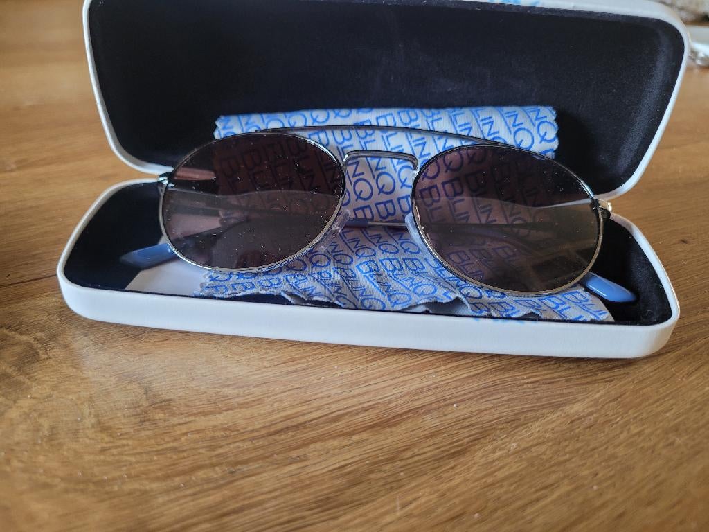 Calvin Klein zonnebril (nieuw) incl. brilkoker, Ophalen of Verzenden, Nieuw, Zonnebril, Overige merken