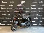 Vespa Sprint | Glans Zwart | Brom | 2022 | 8454 km | 1 eig, Overige modellen, ., Maximaal 45 km/u, Ophalen of Verzenden