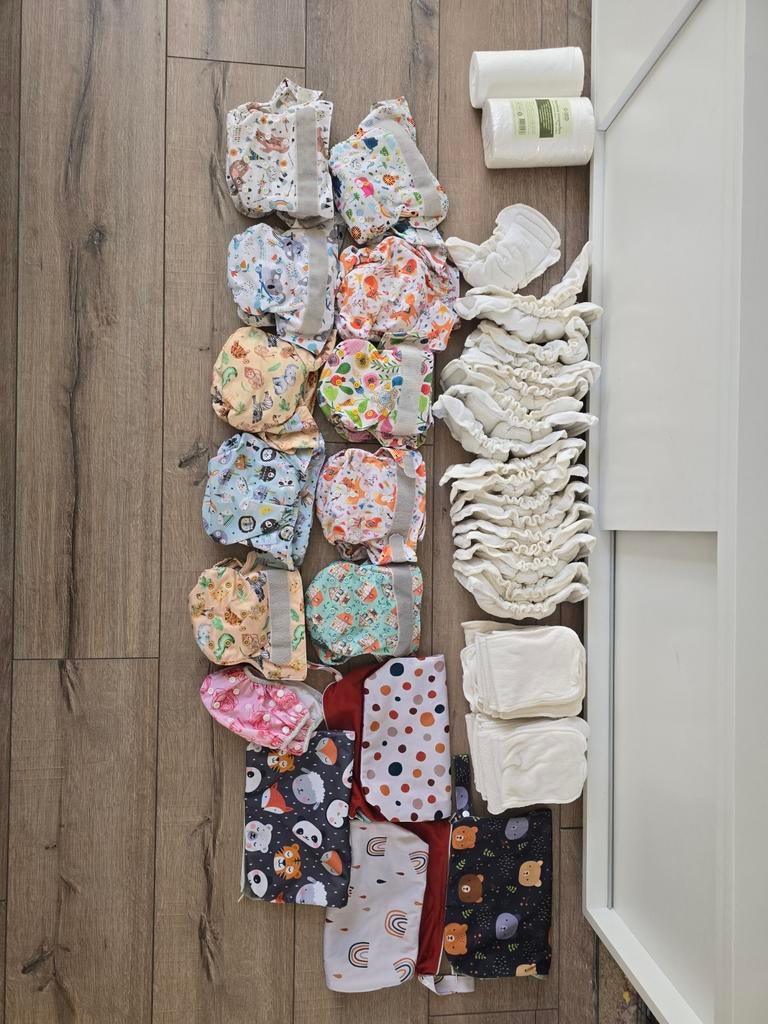 Groot pakket wasbare luiers met accessoires, Ophalen of Verzenden