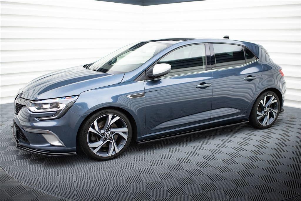 Maxton Design Renault Megane 4 GT Line Side Skirts Diffuser