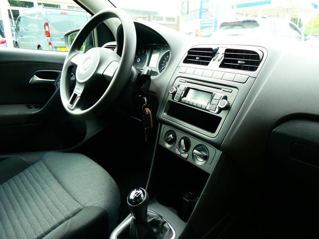 Volkswagen Polo 1.2 TSI 90pk 3-deurs 1e eigenaar Airco Zuini, Voorwielaandrijving, Euro 5, Stof, 4 cilinders