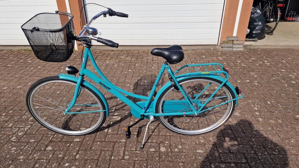 Dames fiets 28 inch 3 versnellingen nieuwstaat, Ophalen, Zo goed als nieuw, Versnellingen