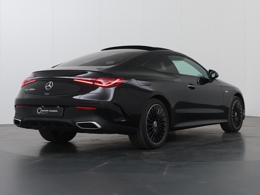 Mercedes-Benz CLE Coupé 300 e AMG Line | Premium Plus | Mas, Auto's, Mercedes-Benz, 4 cilinders, 4 stoelen, Zwart, Bedrijf