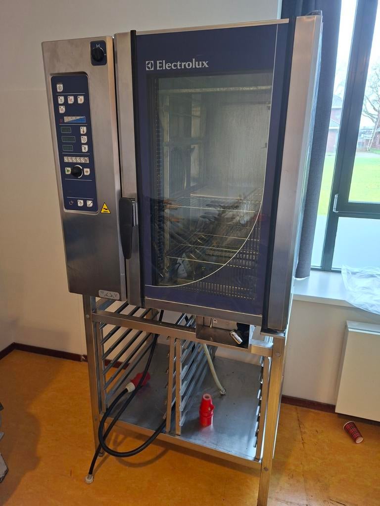Electrolux CS10GE4/40 Professionele Heteluchtoven, Ophalen, Gebruikt