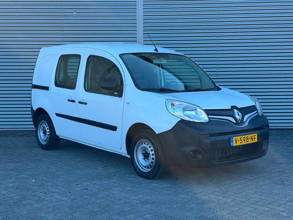 Renault Kangoo 1.2 TCe 115 BPM Vrij Airco/ Cruise/ Trekhaak/, Voorwielaandrijving, Stof, Gebruikt, 4 cilinders
