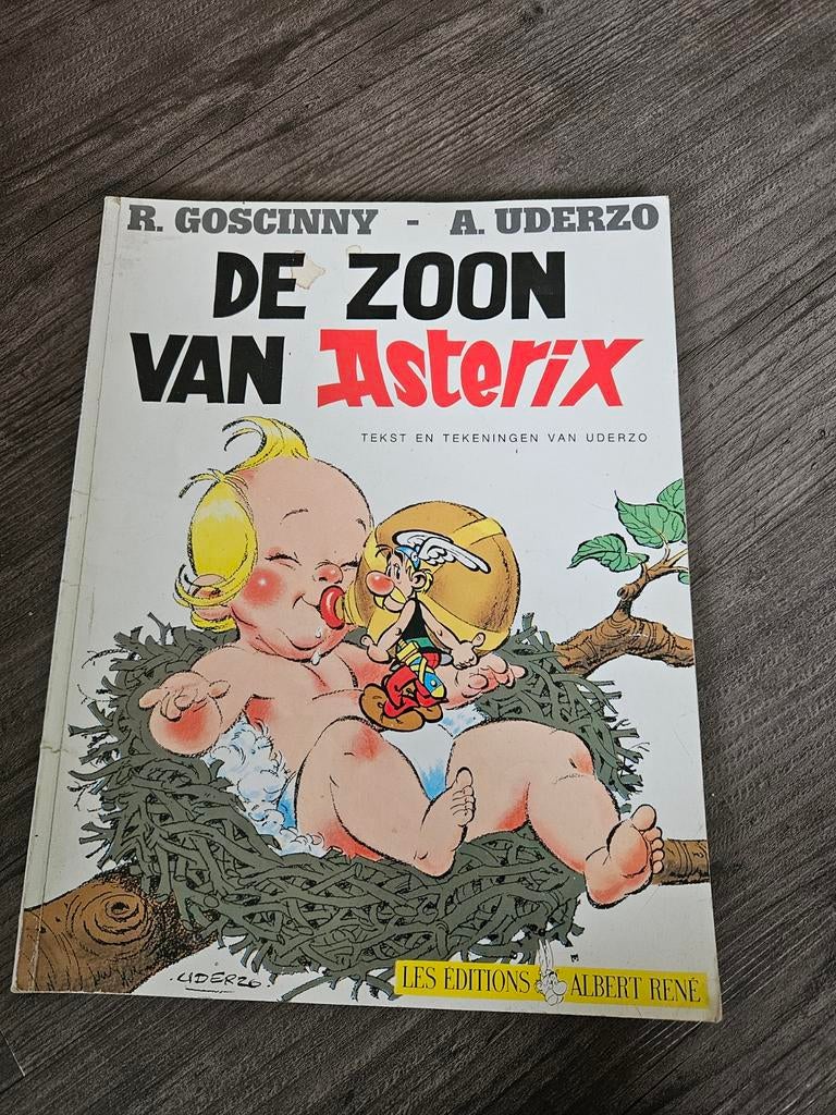 Asterix stripboeken - 3 stuks, Meerdere stripboeken, Ophalen of Verzenden, Gelezen, René Goscinny, Albert Uderzo