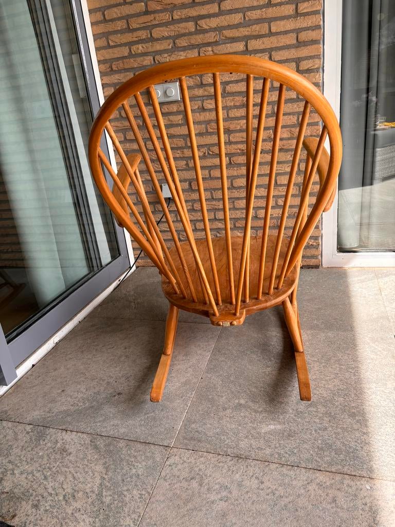 Vintage Ercol schommelstoel uit 1965, Huis en Inrichting, Stoelen, Ophalen, Gebruikt, Bruin, Eén