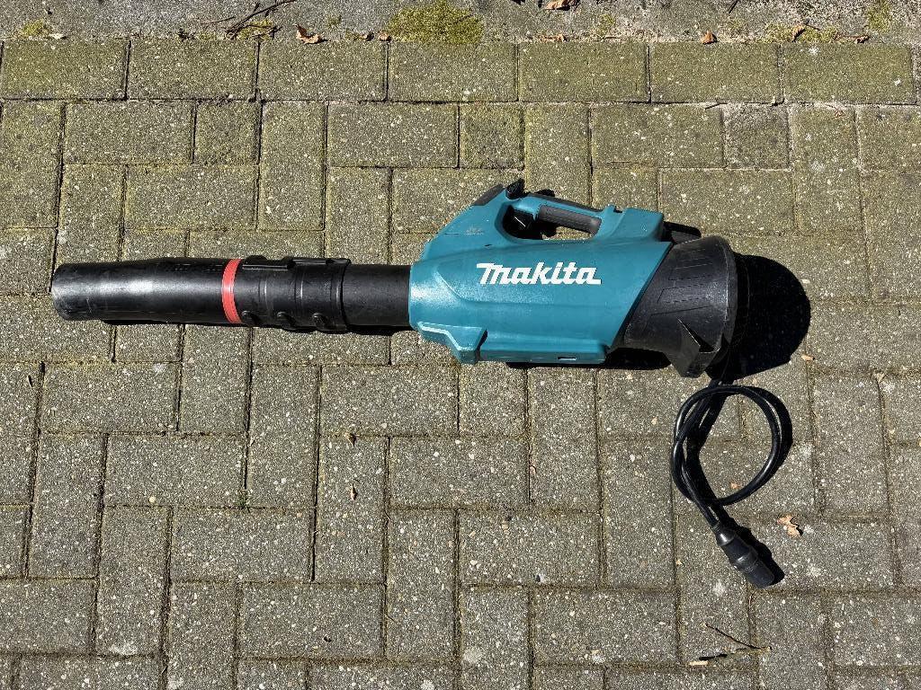Makita bladblazer UB001CZ connector type, Tuin en Terras, Bladblazers, Gebruikt, Handgedragen, Ophalen of Verzenden, Makita