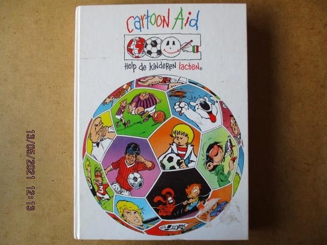 adv2132 cartoon aid 2 hc, Boeken, Eén stripboek, Ophalen, Gelezen