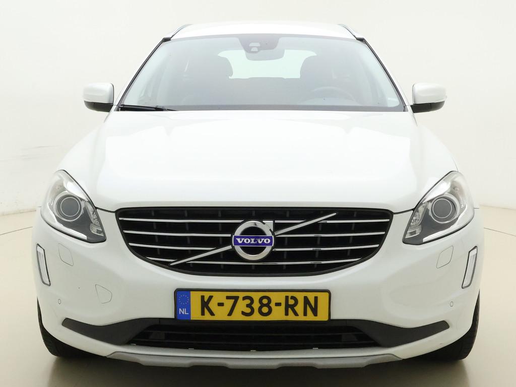 Volvo XC60 D3 150pk Polar+ / Lederen bekleding / Stoelverwar, Auto's, Volvo, 4 cilinders, Leder, Bedrijf, 22 km/l