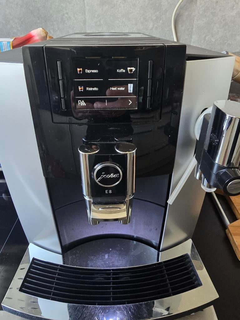 Jura E8 koffiemachine, Witgoed en Apparatuur, Koffiezetapparaten, Ophalen of Verzenden