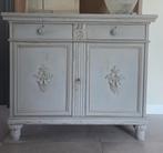 Antiek Dressoir Kast - Grijs met Carved Details, Ophalen, Gebruikt, 100 tot 150 cm, Met lade(s)