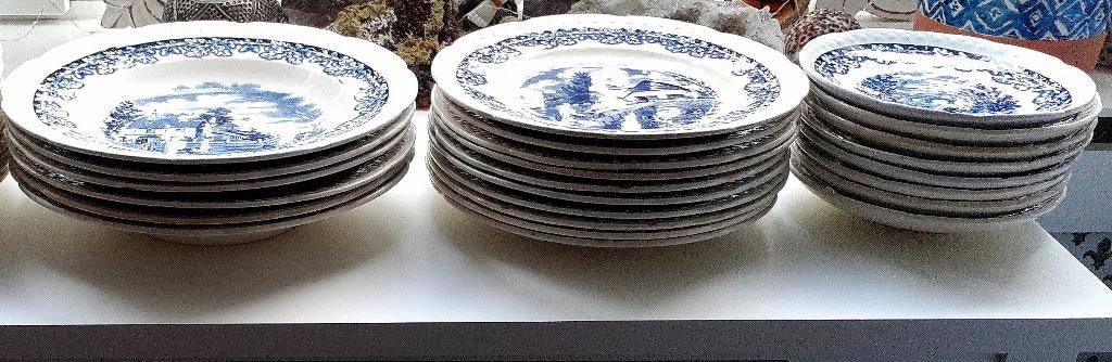 Maastricht boerenhoeve eetservies., Ophalen of Verzenden, Gebruikt