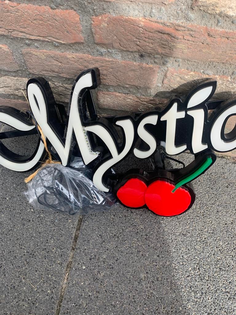 Mystic Neon Reclamebord met Kersen - Uniek en Sfeervol, Antiek en Kunst, Ophalen of Verzenden