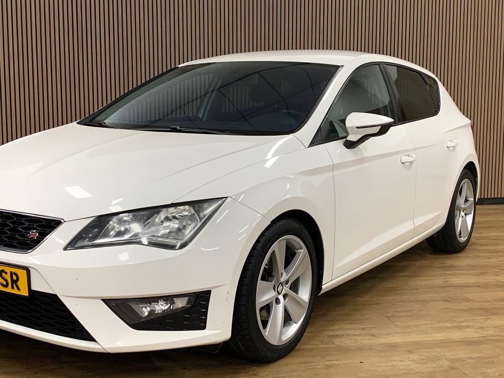 Seat Leon 1.4 TSI FR Business|Carplay|Climate Control|, Voorwielaandrijving, Euro 5, Stof, Gebruikt