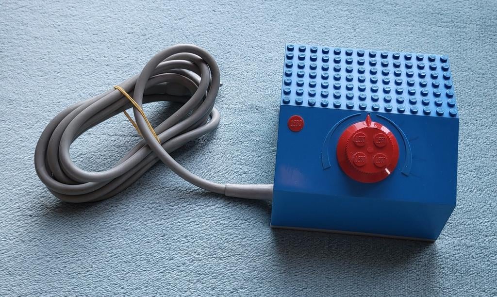 Lego trein 12 Volt blauwe rails transformator (set 740), Kinderen en Baby's, Speelgoed | Duplo en Lego, Gebruikt, Lego, Ophalen of Verzenden