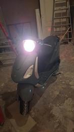 Piaggio fly, Ophalen of Verzenden, Benzine