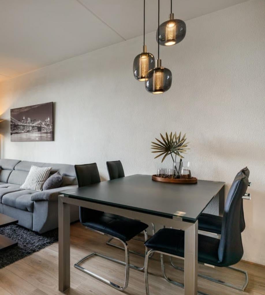 IKEA HÖGVIND plafondlamp, vernikkeld/grijs glas, 41 cm, Huis en Inrichting, Lampen | Plafondlampen, Ophalen, Zo goed als nieuw