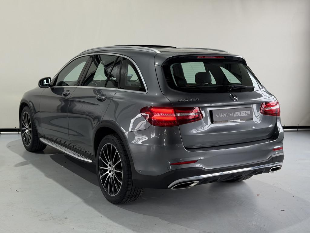 Mercedes-Benz GLC 250 4MATIC AMG PANO Premium (bj 2018), Automaat, 15 km/l, Gebruikt, 4 cilinders
