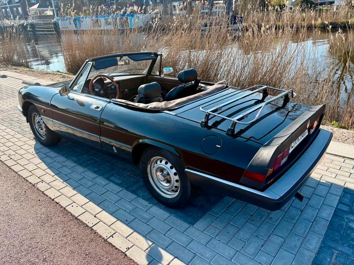 Alfa Romeo Spider 2.0L - 1984 - 115pk - wegenbelastingvrij, Auto's, Oldtimers, Particulier, Alfa Romeo, Benzine, Cabriolet, Handgeschakeld