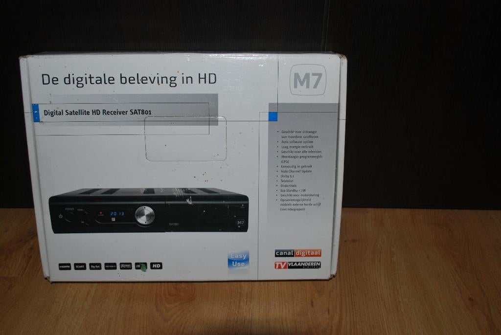 Digitale Sateliet ontvanger M7, Ophalen, Zo goed als nieuw, (Schotel)antenne-accessoires, Overige merken