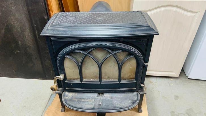 Jotul F400 Houtkachel - Klassiek Design en Efficiënte Warmte, Ophalen, Gebruikt, Houtkachel, Vrijstaand