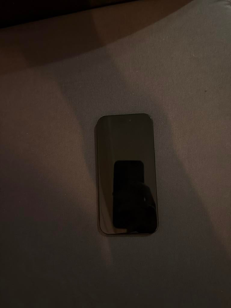 iPhone 15, batterij 87%, geen barsten of krassen, 256 GB, IPhone 15, Zwart, Ophalen of Verzenden