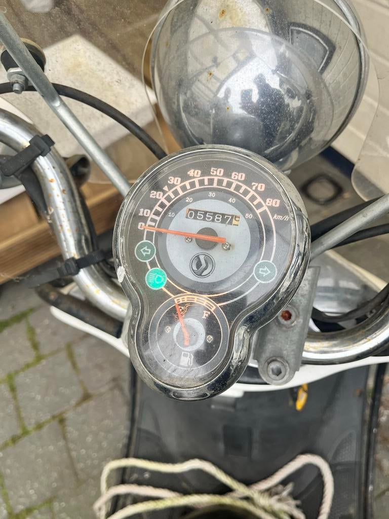 Sym Scooter - Ideaal voor stadsritten, Ophalen, Gebruikt, Benzine, Maximaal 25 km/u