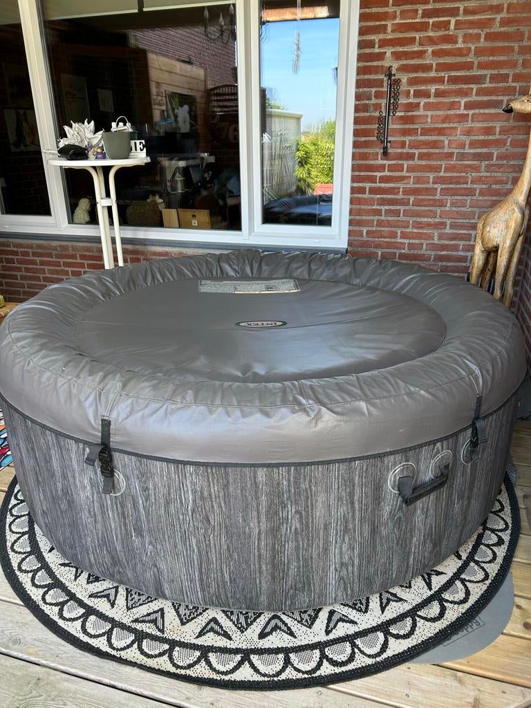 Intex Pure Spa Bubble Therapy opblaasbare jacuzzi, Ophalen of Verzenden, Zo goed als nieuw, Afdekzeil, Opblaasbaar