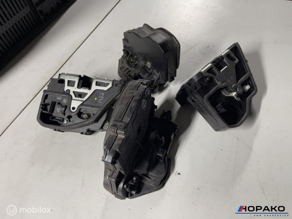 Deurslot LINKSACHTER diverse bmw’s, zie omschrijving, Auto-onderdelen, Gebruikt, Einsteinlaan 5 rijswijk, Bmw, Ophalen of Verzenden