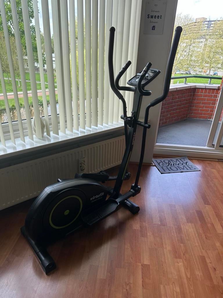 Virtufit  crosstrainer iConsole CTR 2.1 Ergometer, Ophalen, Benen, Aluminium, Zo goed als nieuw