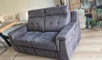 Comfortabele grijze tweezitsbank met relaxfunctie, Ophalen, 150 tot 200 cm, Modern, Comfort, Tweepersoons
