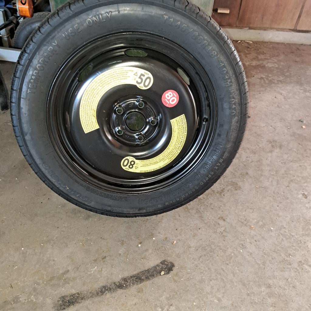 thuiskomer kodiaq /Tiguan 18 inch, Ophalen, 18 inch, Gebruikt, 145 mm