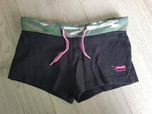 Korte broek maat 128, Kinderen en Baby's, Kinderkleding | Maat 128, Ophalen of Verzenden, Gebruikt, Meisje, Broek