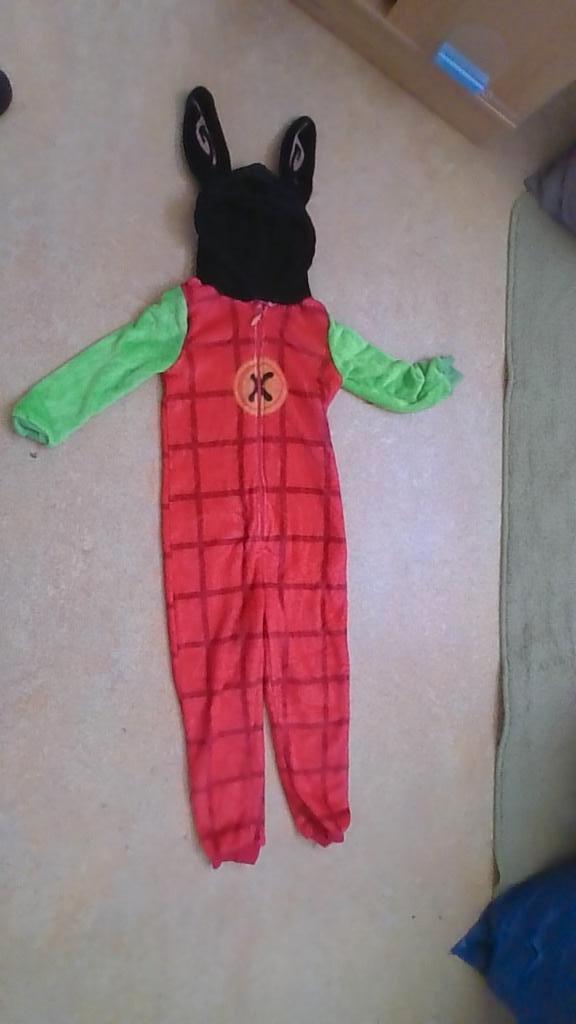 leuk pakje van BING maat 116, Kinderen en Baby's, Kinderkleding | Maat 116, Ophalen, Gebruikt, Jongen of Meisje