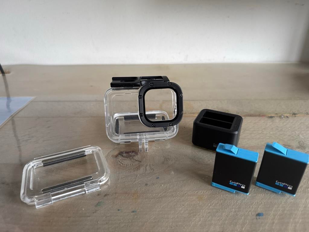 GoPro Accu's, Oplader & Waterproof Case Set, Audio, Tv en Foto, Actiecamera's, Ophalen of Verzenden, Gebruikt, GoPro