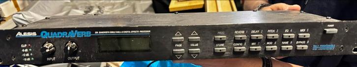 Alesis Quadraverb - Digitale Multi-Effect Processor, Muziek en Instrumenten, Effecten, Gebruikt, Reverb, Ophalen of Verzenden