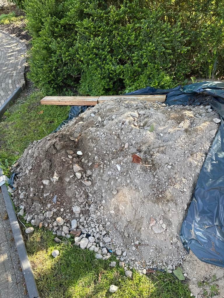 Puingrond voor oprit of terras, Ophalen, Gebruikt, Overige typen