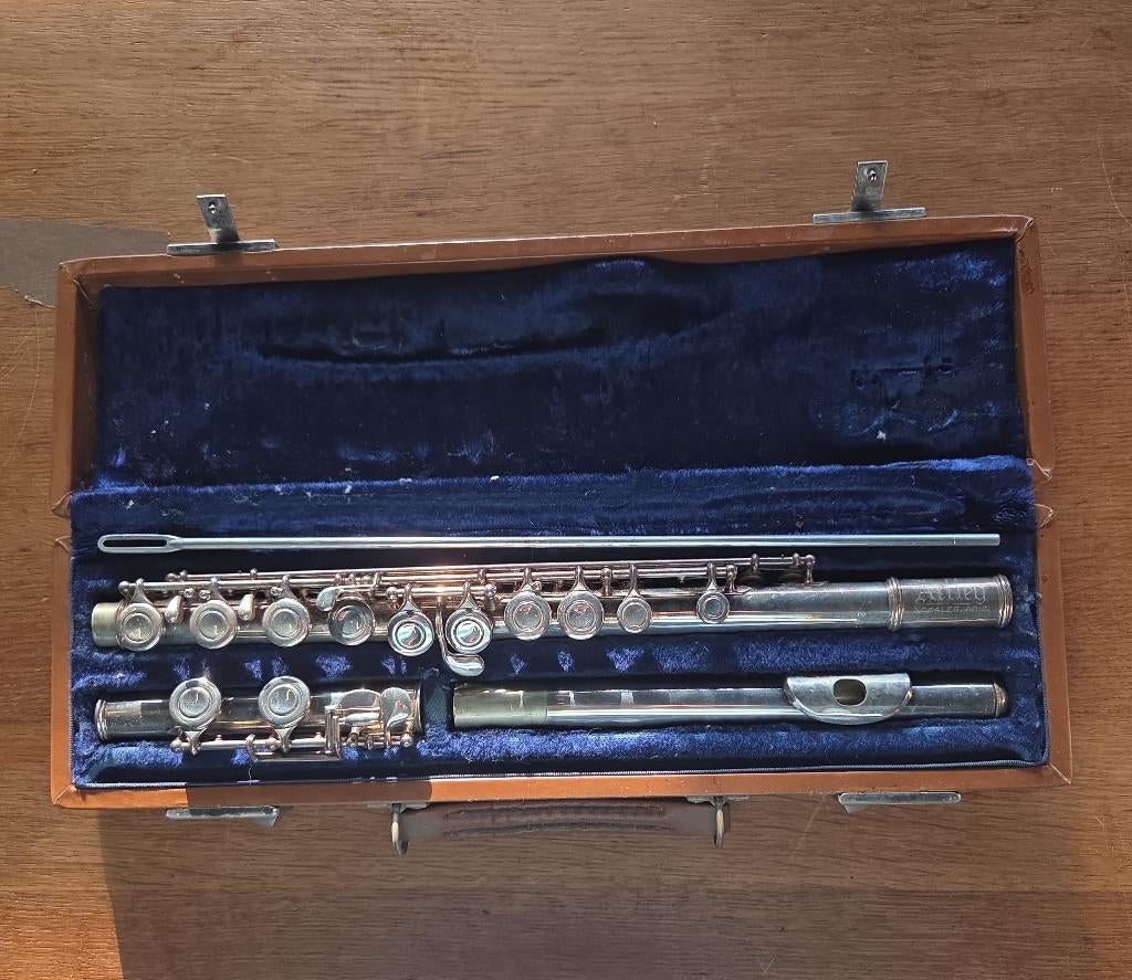 Artley dwarsfluit, Gebruikt, Dwarsfluit, Ophalen of Verzenden, X