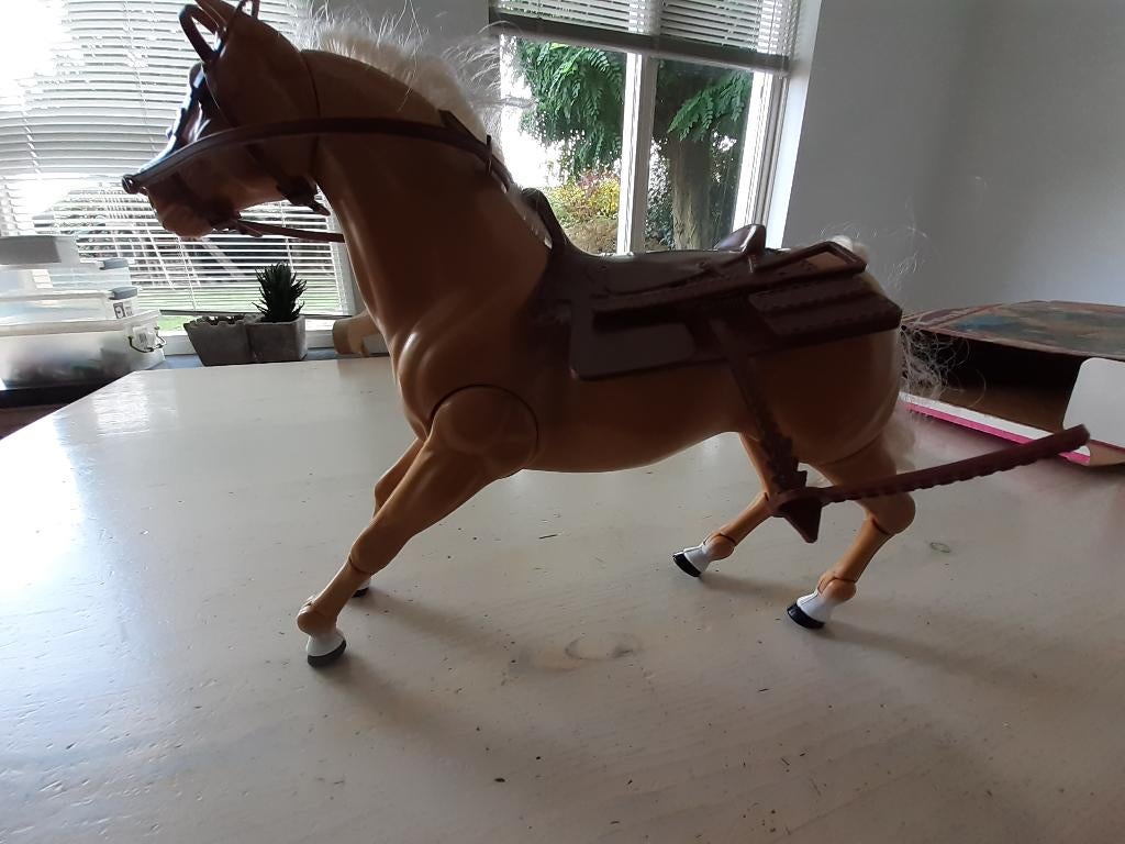 paard voor barbie, Ophalen of Verzenden, Gebruikt, Paard